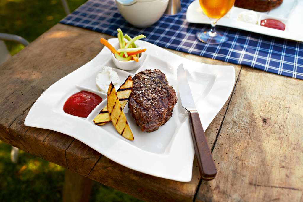 Klasyczny talerz grillowy 27x27 cm – Villeroy&Boch – NewWave – zbliżenie detalu